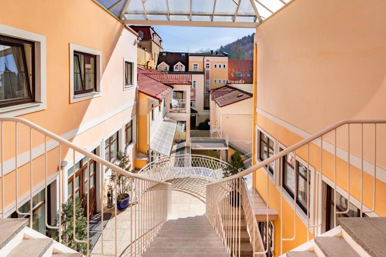Apartma La Provence Marianske Lazne Ngoại thất bức ảnh