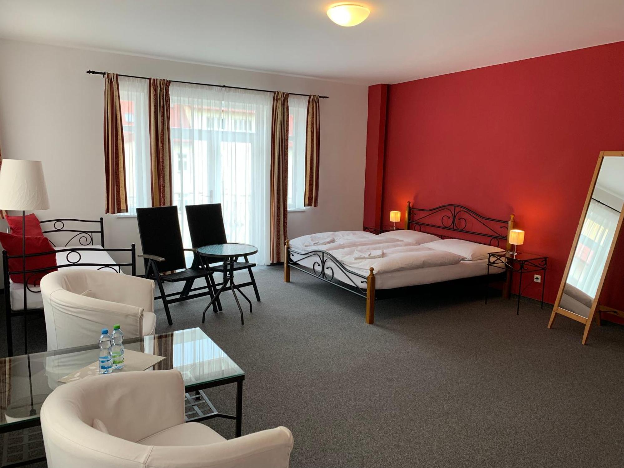 Apartma La Provence Marianske Lazne Ngoại thất bức ảnh
